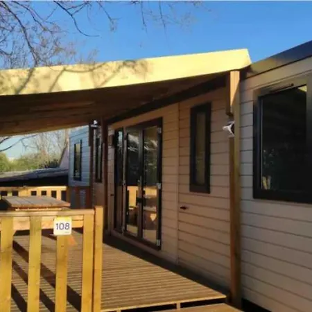 3 étoiles - Piscine - Eehfhg Camping